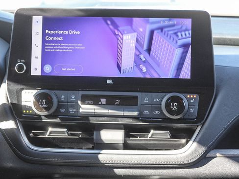 Used 2024 Toyota Grand Highlander Limited image 14