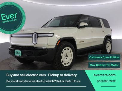 Used 2025 Rivian R1S Adventure