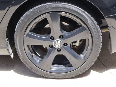 Used 2020 Nissan Altima 2.5 Platinum FWD image 28