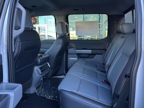 New 2025 Ford F150 Lariat w/ Equipment Group 502A High image 13