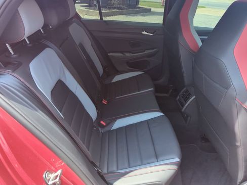 Certified 2026 Volkswagen GTI SE FWD image 33