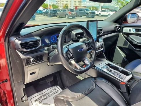 Used 2023 Ford Explorer ST w/ Equipment Group 401A AWD/4WD image 11