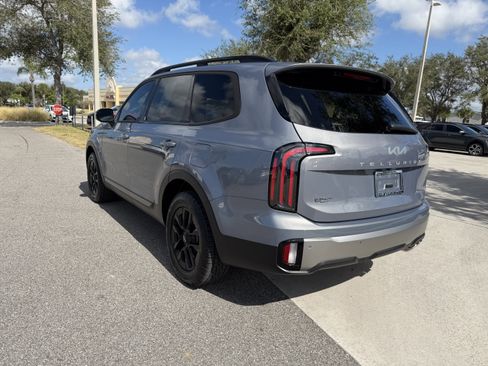 Certified 2023 Kia Telluride SX Prestige X-Pro image 4