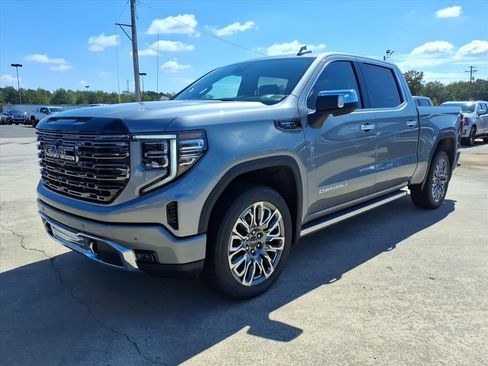 New 2026 GMC Sierra 1500 Denali Ultimate image 3
