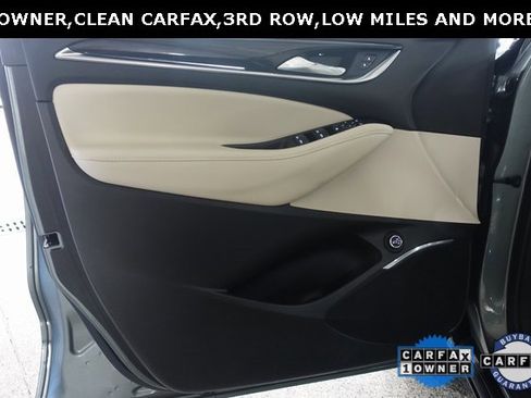 Used 2024 Buick Enclave Essence w/ Experience Buick Package image 9