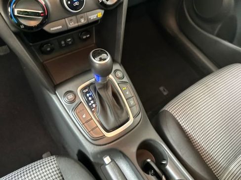 Used 2020 Hyundai Kona SEL image 20