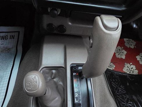 Used 2001 Toyota Tacoma 4x4 Double Cab image 12