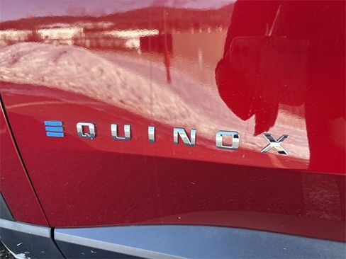 New 2026 Chevrolet Equinox EV LT image 33