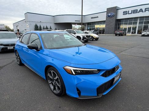 Used 2025 Honda Civic Sport Touring image 2