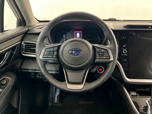 Used 2025 Subaru Outback Touring w/ Tech Package 3 AWD/4WD image 13