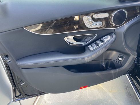 Used 2018 Mercedes-Benz C 300 Sedan image 15