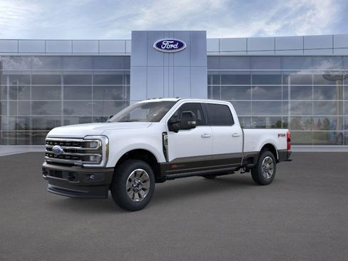 New 2025 Ford F350 King Ranch w/ FX4 Off-Road Package image 2
