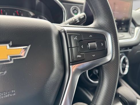 Used 2024 Chevrolet Blazer LT AWD/4WD image 16