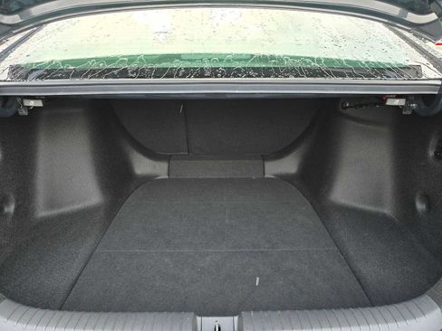 Certified 2024 Honda Accord EX image 17