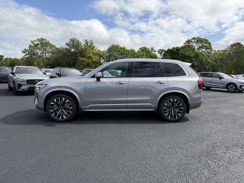 New 2026 Volvo XC90 B5 Plus w/ Protection Package Premier AWD/4WD image 6