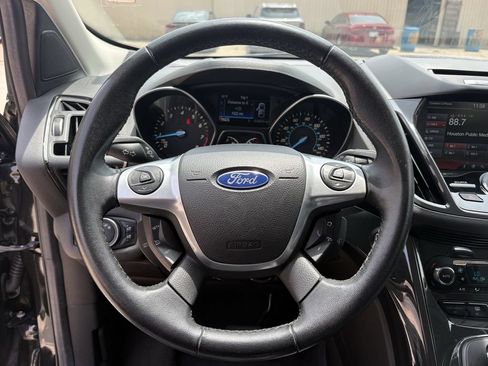 Used 2014 Ford Escape Titanium AWD/4WD image 15