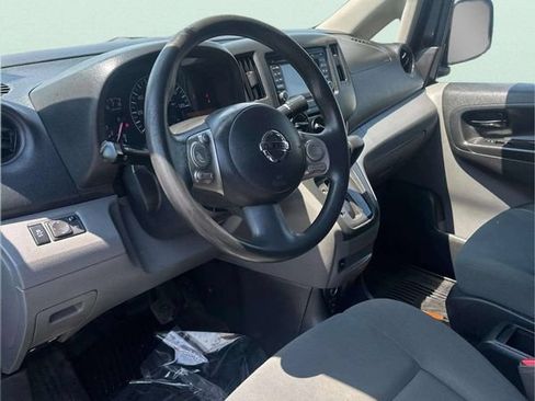 Used 2015 Nissan NV200 SV w/ Technology Package FWD image 14