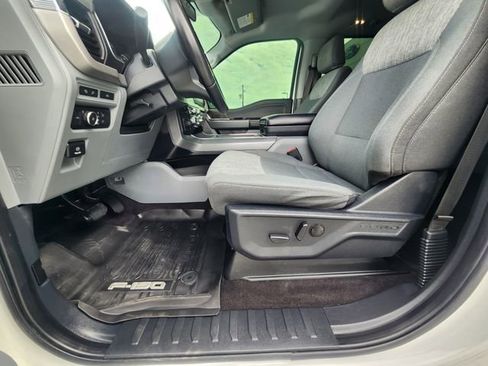 Used 2022 Ford F150 XLT w/ Equipment Group 302A High image 9