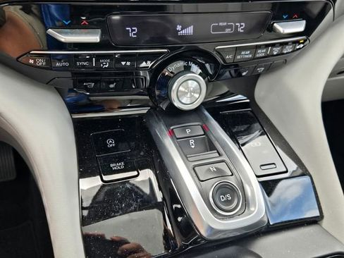 Used 2024 Acura MDX FWD w/ Technology Package image 18