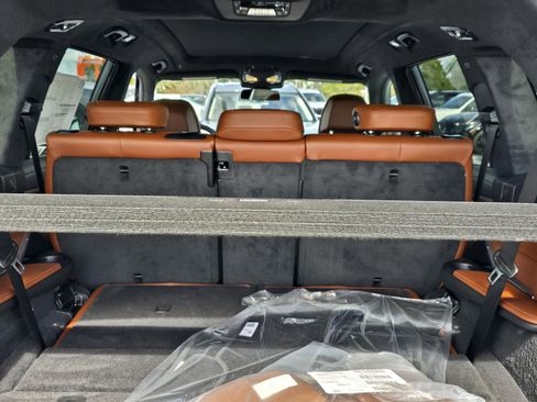 New 2026 BMW X7 xDrive40i w/ Executive Package image 8