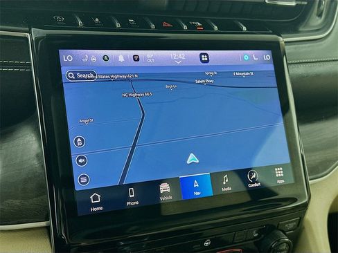 Used 2021 Jeep Grand Cherokee L Limited image 19