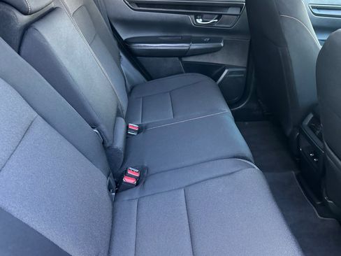 Used 2025 Honda CR-V Sport image 32