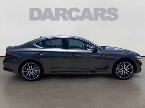 Used 2025 Genesis G70 2.5T AWD/4WD image 8