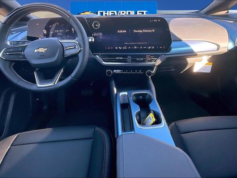 New 2026 Chevrolet Equinox EV LT w/ Active Safety Package 3 FWD image 5
