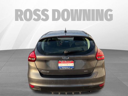 Used 2017 Ford Focus SEL image 5