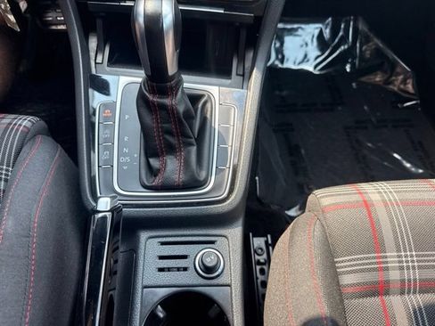 Used 2020 Volkswagen GTI S FWD image 15