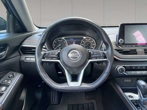 Used 2021 Nissan Altima 2.5 SR AWD/4WD image 13