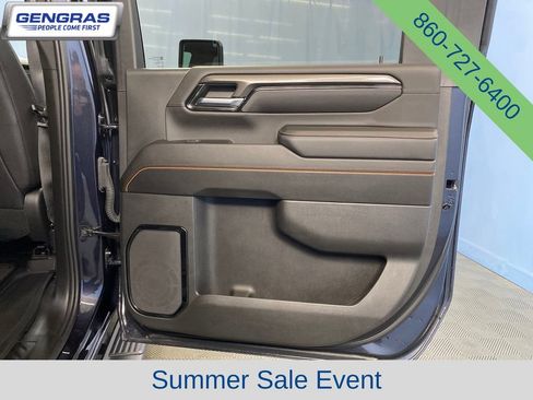 Used 2024 GMC Sierra 2500 AT4 w/ Technology Package AWD/4WD image 39