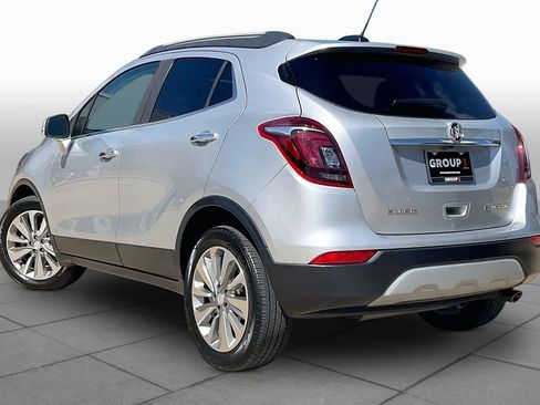 Used 2018 Buick Encore Preferred FWD image 12