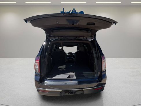 Used 2022 Chevrolet Tahoe Z71 w/ Luxury Package image 13