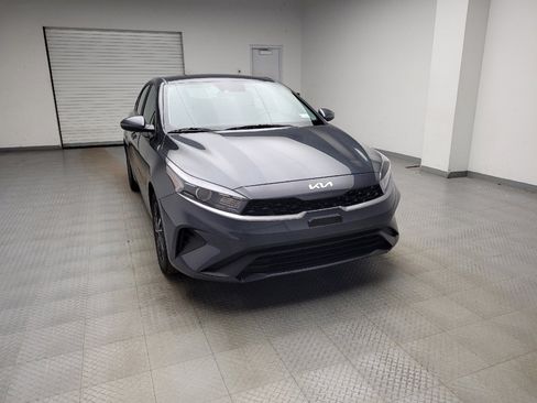 Used 2023 Kia Forte LXS image 14