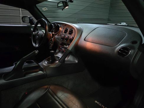 Used 2007 Pontiac Solstice GXP w/ Premium Package RWD image 15