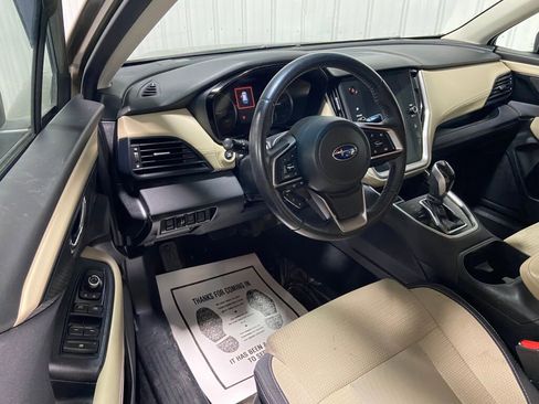 Used 2020 Subaru Outback Premium image 6