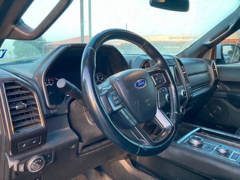 Used 2021 Ford Expedition Max Limited AWD/4WD image 9