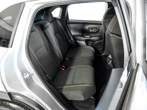 Used 2025 Honda HR-V Sport image 39