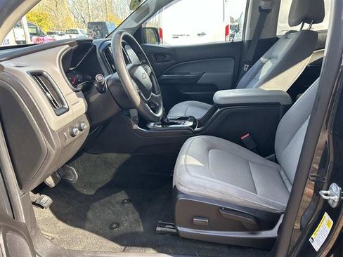 Used 2018 Chevrolet Colorado W/T w/ Custom Special Edition image 9