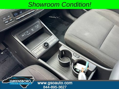 Used 2024 Hyundai Kona SEL FWD image 32