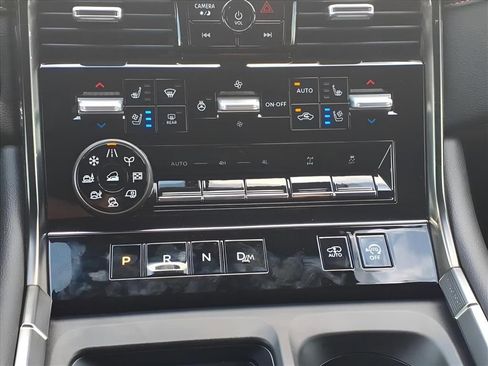 New 2025 Nissan Armada PRO-4X w/ Pro-4X Premium Package image 15