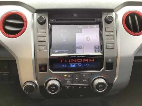 Used 2018 Toyota Tundra SR5 image 22