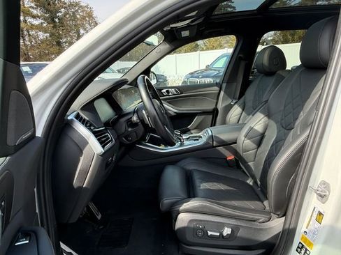 Certified 2023 BMW X5 xDrive40i w/ M Sport Package image 18