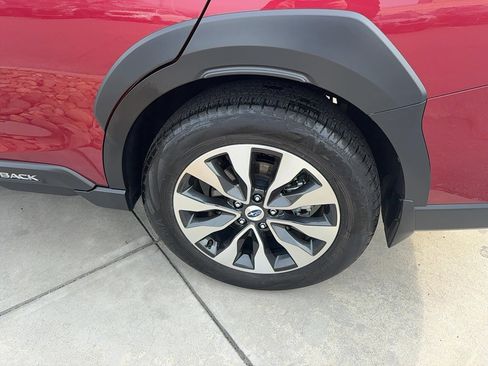 Certified 2024 Subaru Outback Limited image 9