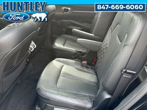 Used 2021 Kia Sorento SX Prestige AWD/4WD image 17