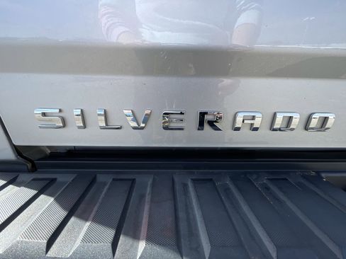 Used 2018 Chevrolet Silverado 1500 LT w/ All Star Edition RWD image 28