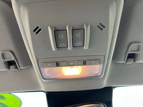 Used 2019 Chevrolet Trax Premier image 14