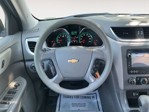 Used 2015 Chevrolet Traverse LS AWD/4WD image 12