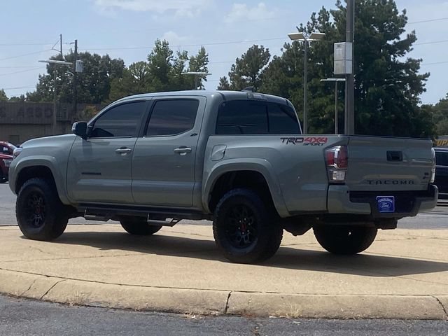 Used 2022 Toyota Tacoma TRD Sport w/ Technology Package AWD/4WD image 5